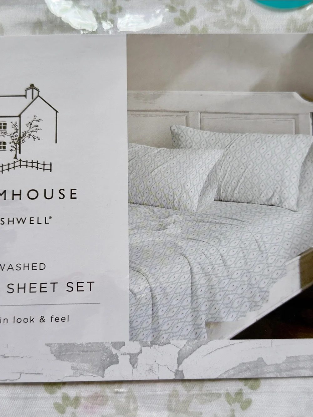 Queen Cotton Sheet Set in White with Pink Rose Print